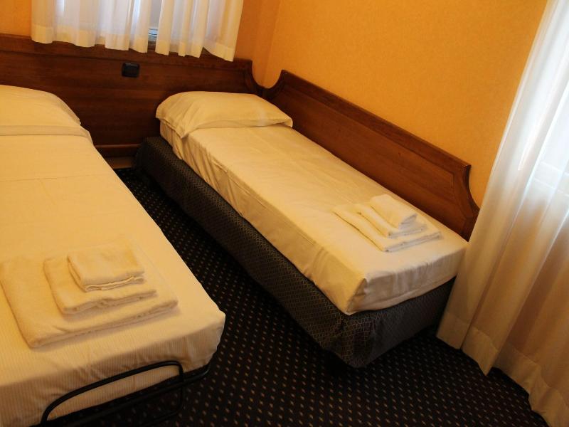 Hotel Don Carlo image