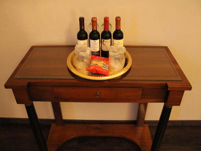 Hotel Don Carlo image