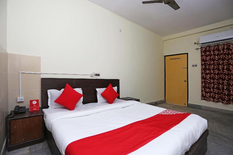 OYO 26808 Shree Ram Residency image
