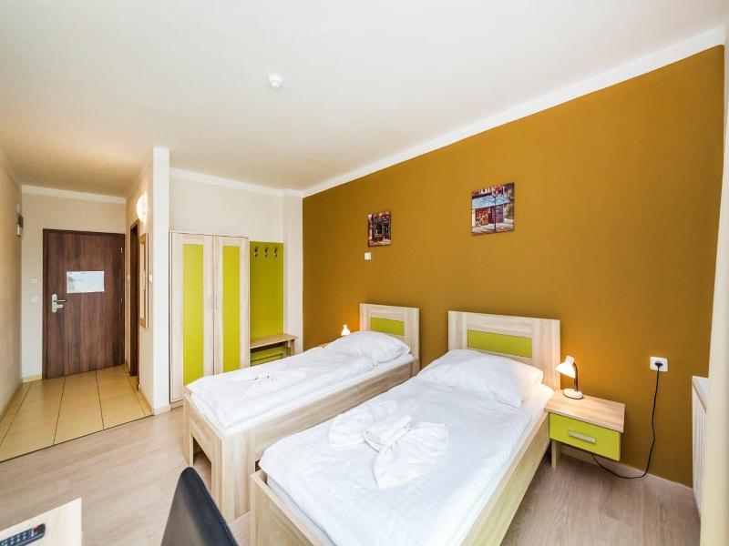 Nad Královnou Hotel & Restaurant image