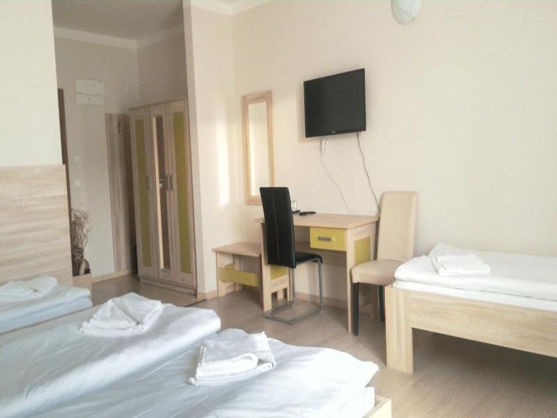 Nad Královnou Hotel & Restaurant image