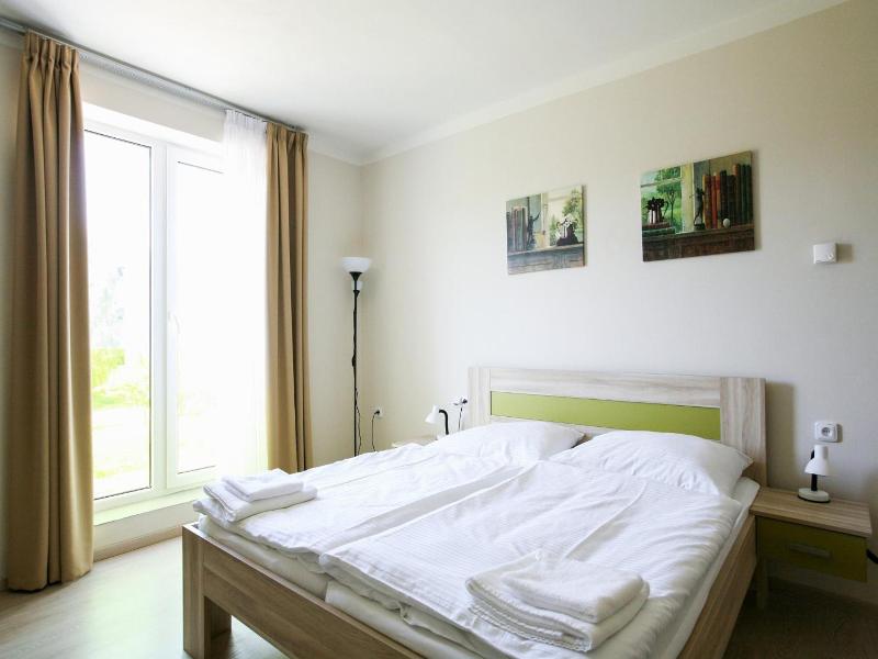 Nad Královnou Hotel & Restaurant image