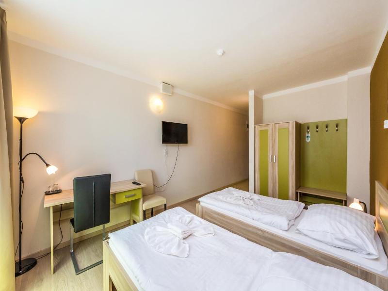 Nad Královnou Hotel & Restaurant image