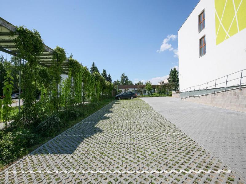 Nad Královnou Hotel & Restaurant image