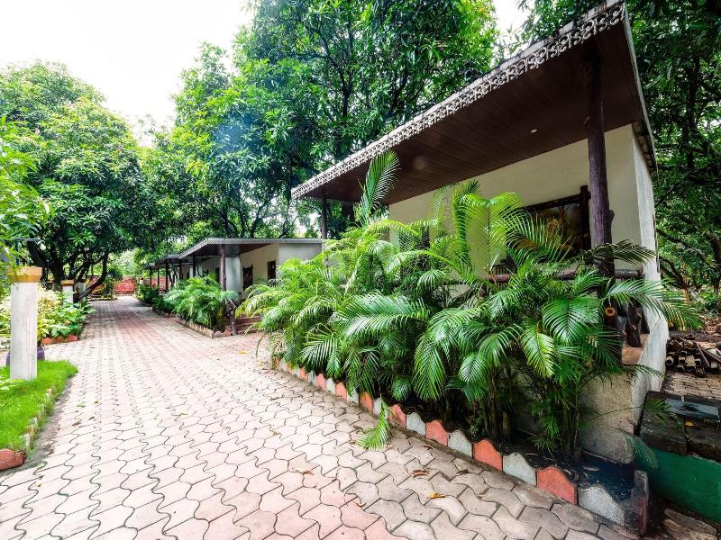 Van Vihar Farm & Resort