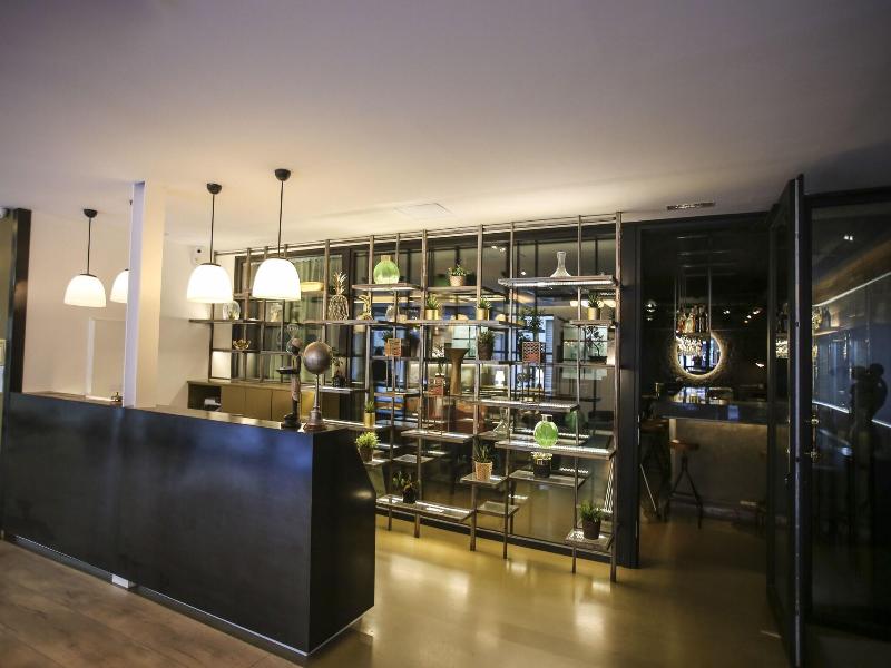 Gatell Hotel image