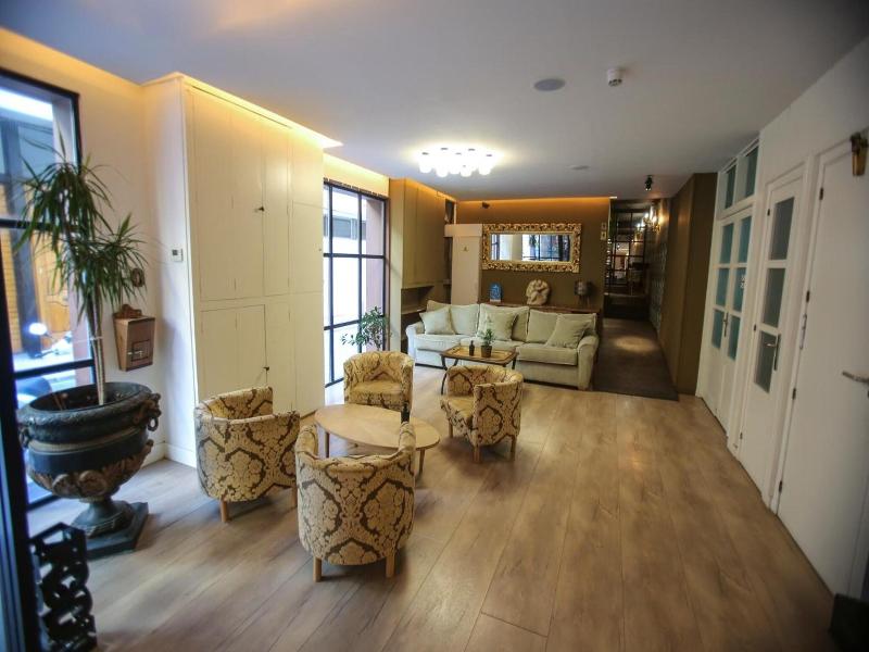 Gatell Hotel image