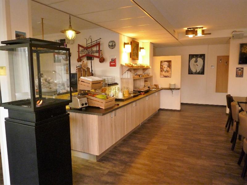 Hotel Het Zwaantje image