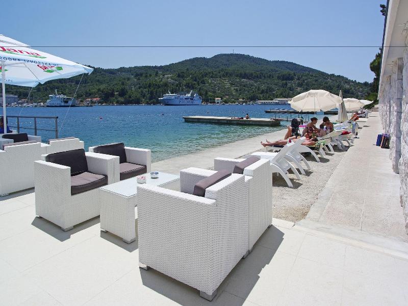 Apartments Vala