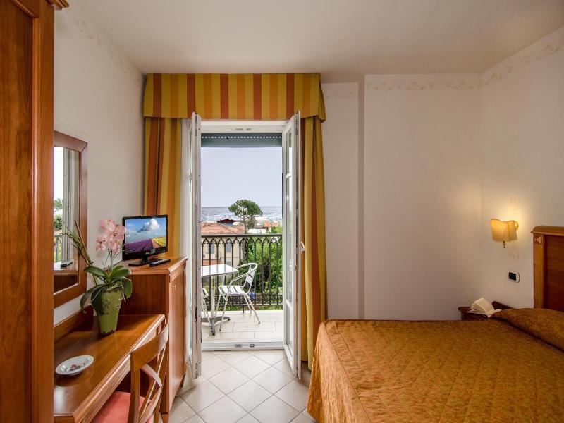 Hotel Villa Ombrosa image