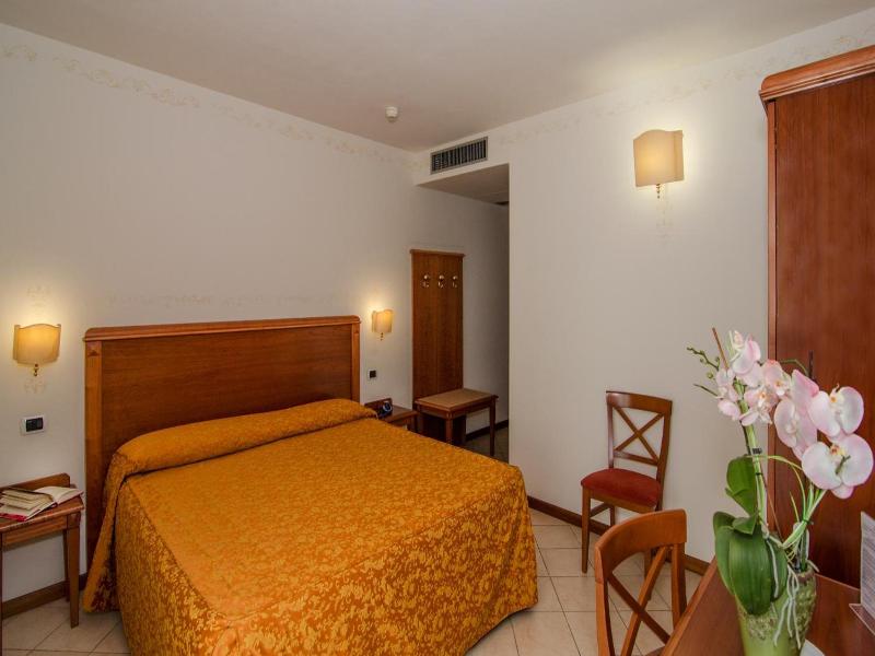 Hotel Villa Ombrosa image