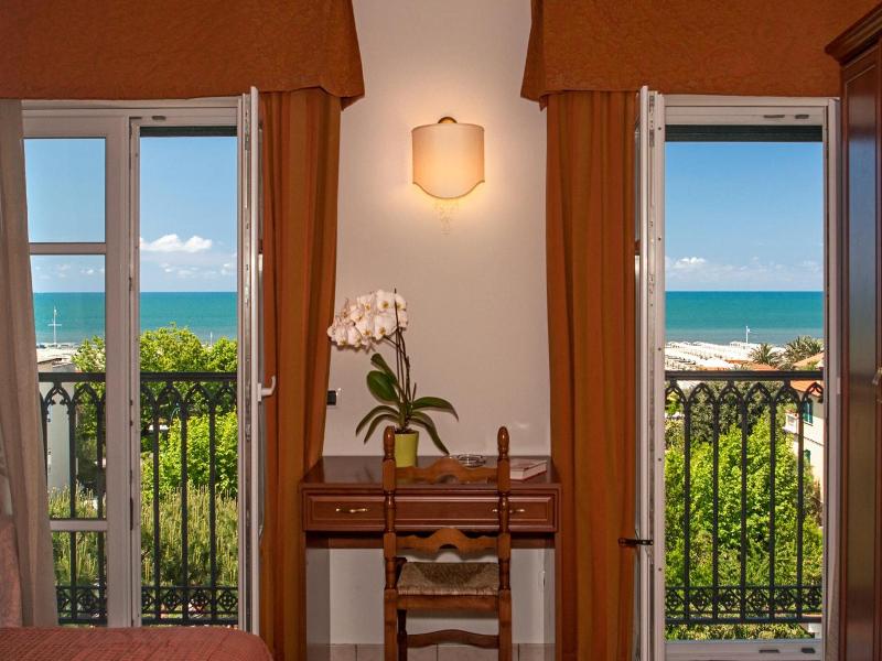 Hotel Villa Ombrosa image