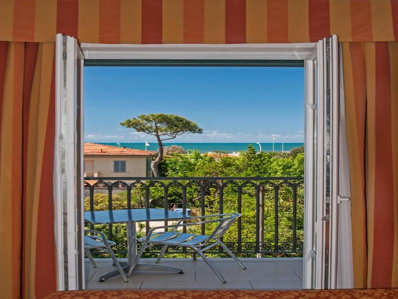 Hotel Villa Ombrosa image