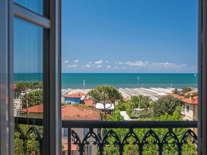 Hotel Villa Ombrosa image