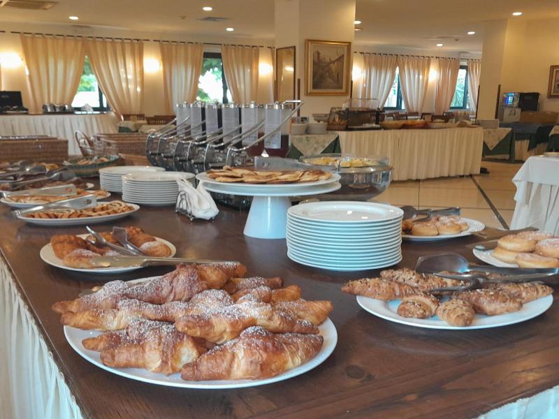 Hotel Villa Ombrosa image