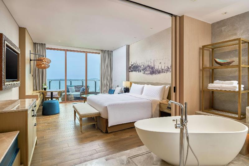 Doubletree By Hilton Shanwei image