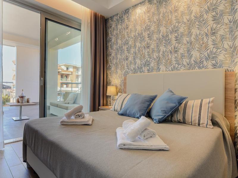 Hotel Serenella image