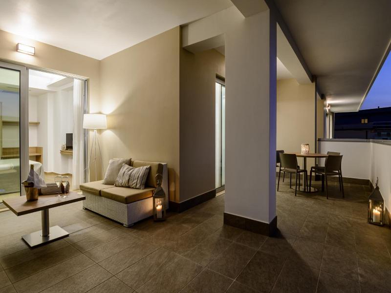 Hotel Serenella image
