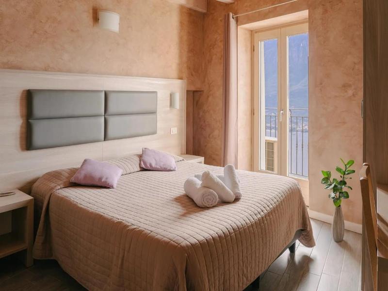 Hotel Miralago image