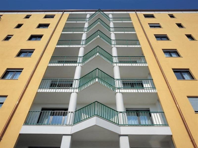 Residence Viale Venezia image