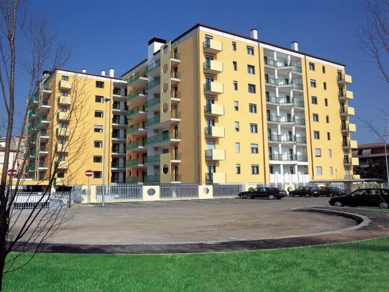 Residence Viale Venezia image
