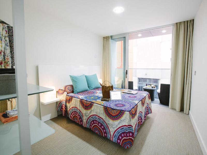 Valentina Beach Apartments Suites image