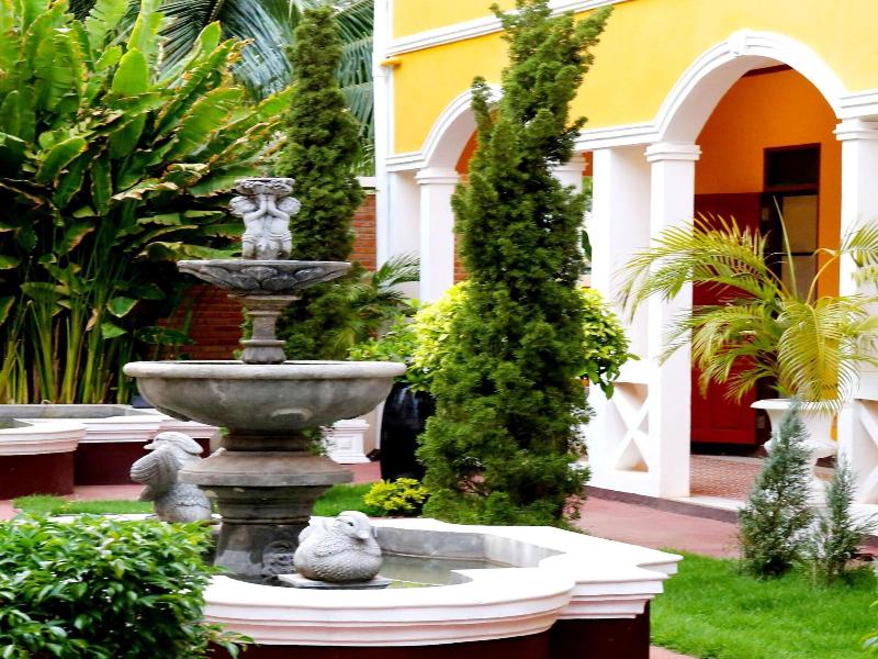 Le Jardin Hotel