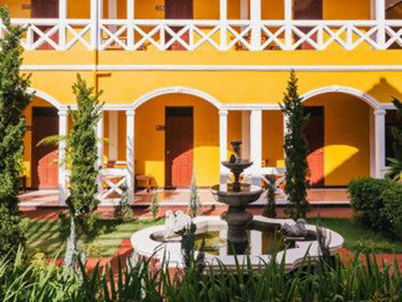 Le Jardin Hotel image
