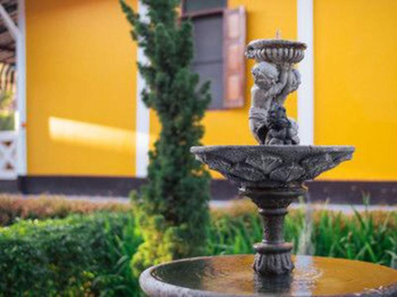 Le Jardin Hotel image
