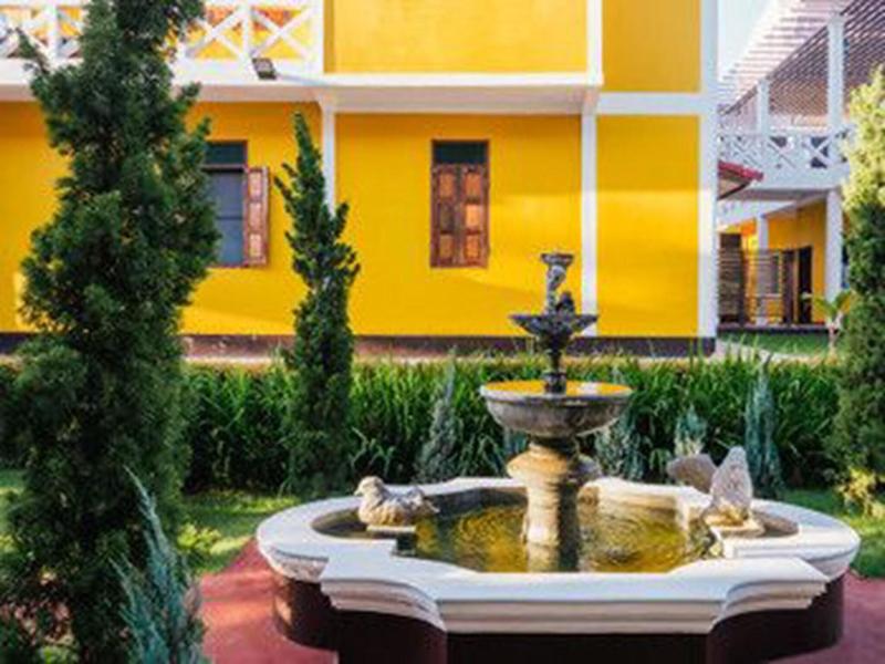 Le Jardin Hotel image