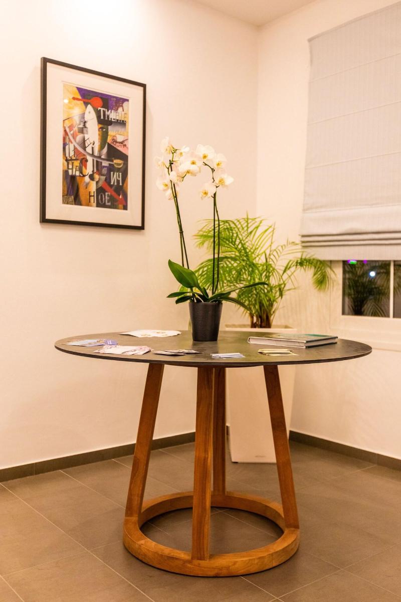 Iris Skiathos - Image 1