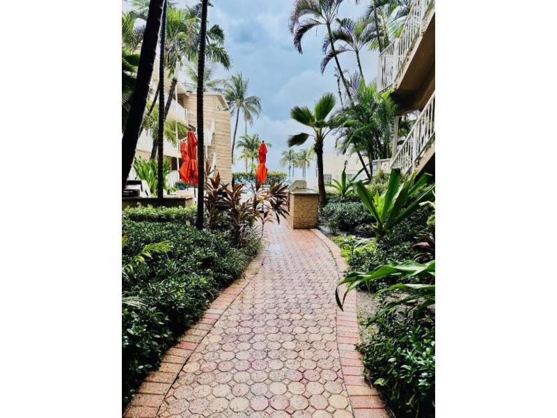 Silver Seas Beach Resort image