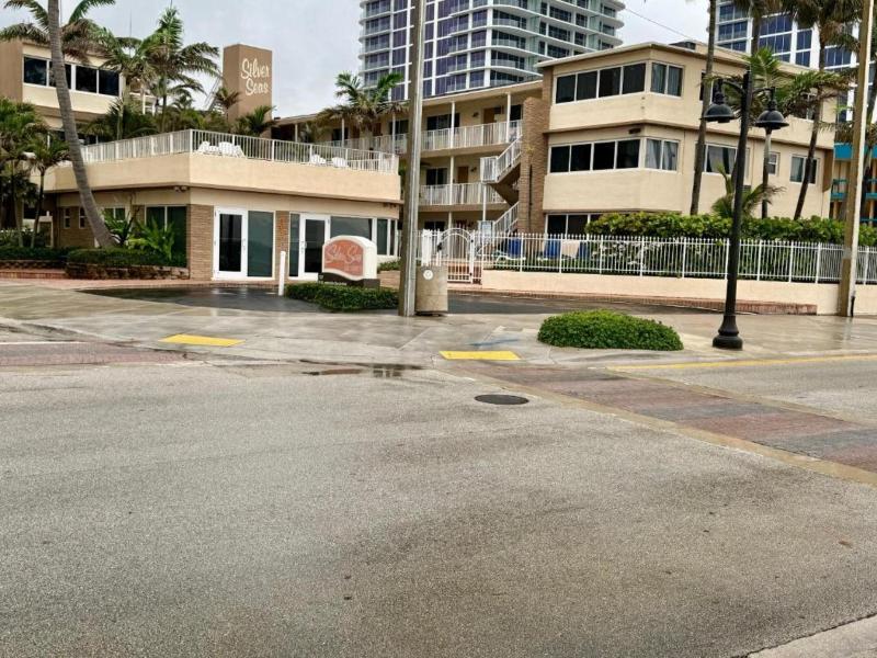 Silver Seas Beach Resort image