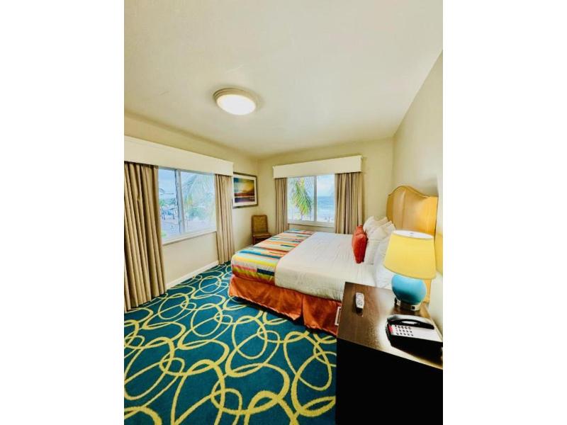 Silver Seas Beach Resort image