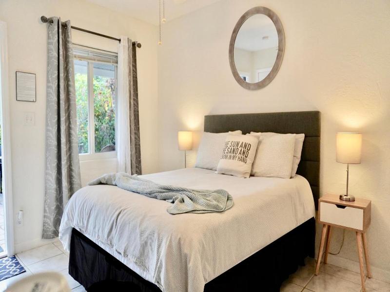 4145 By The Sea Inn Suites image