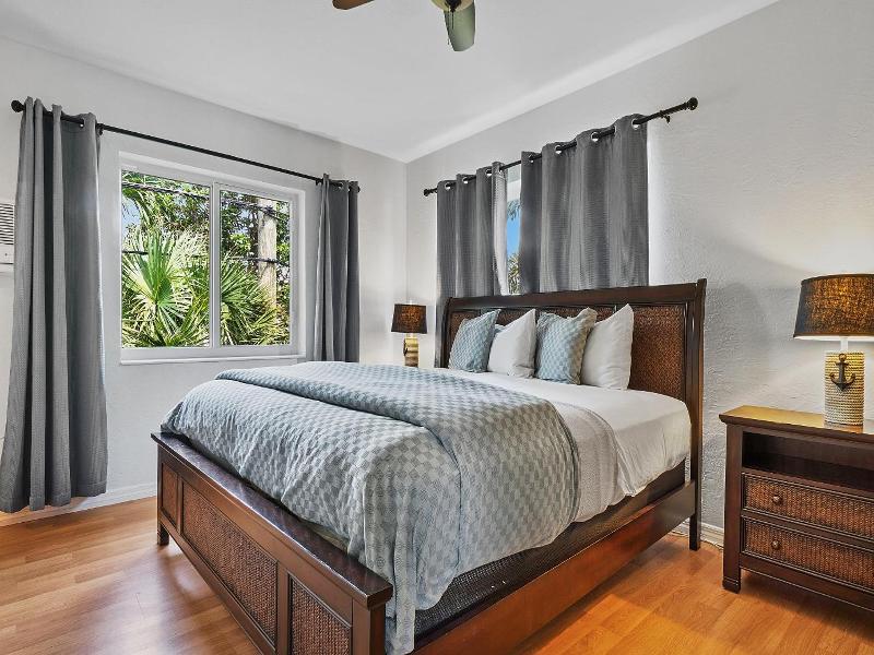 4145 By The Sea Inn Suites image