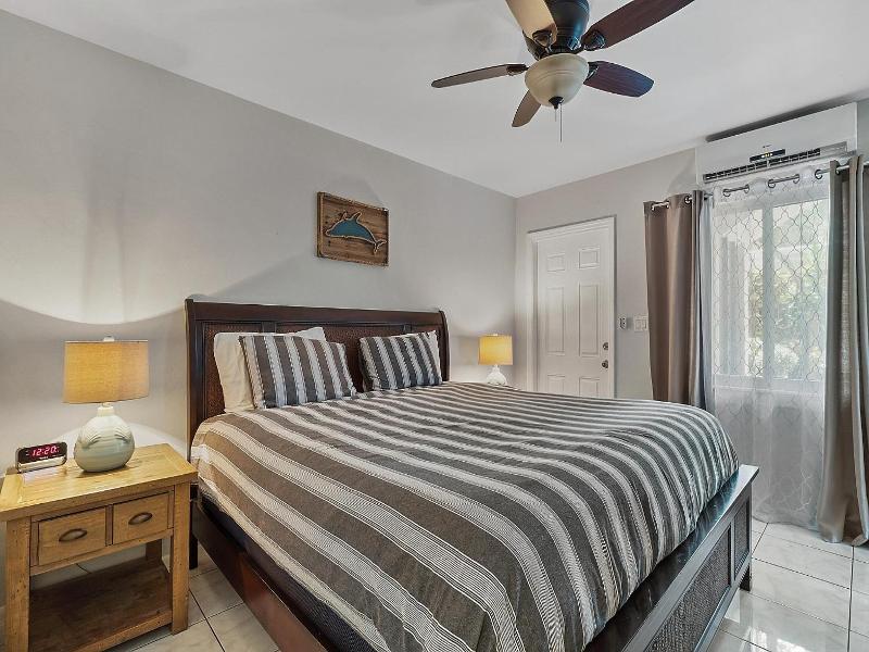 4145 By The Sea Inn Suites image