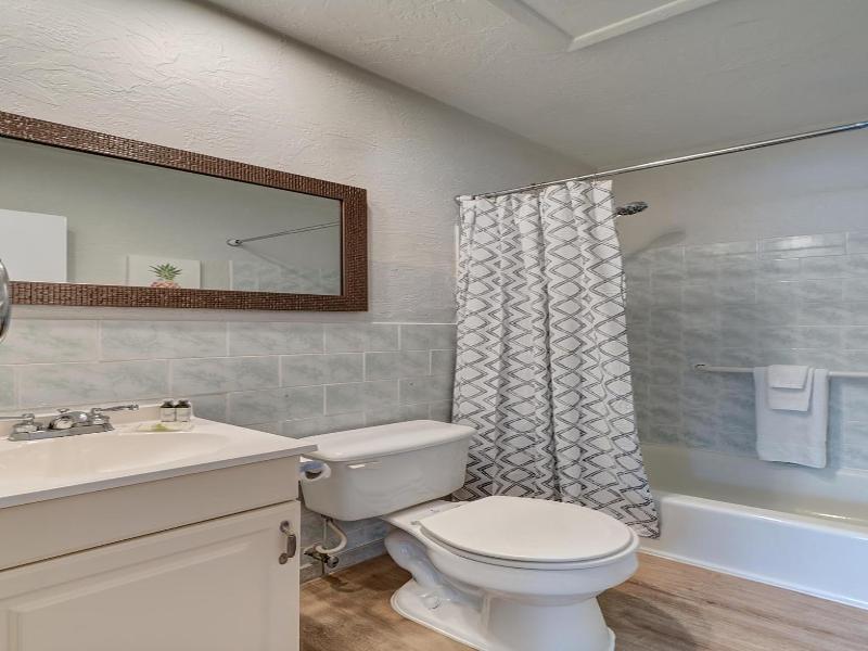 4145 By The Sea Inn Suites image