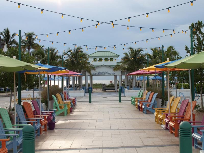 4145 By The Sea Inn Suites image