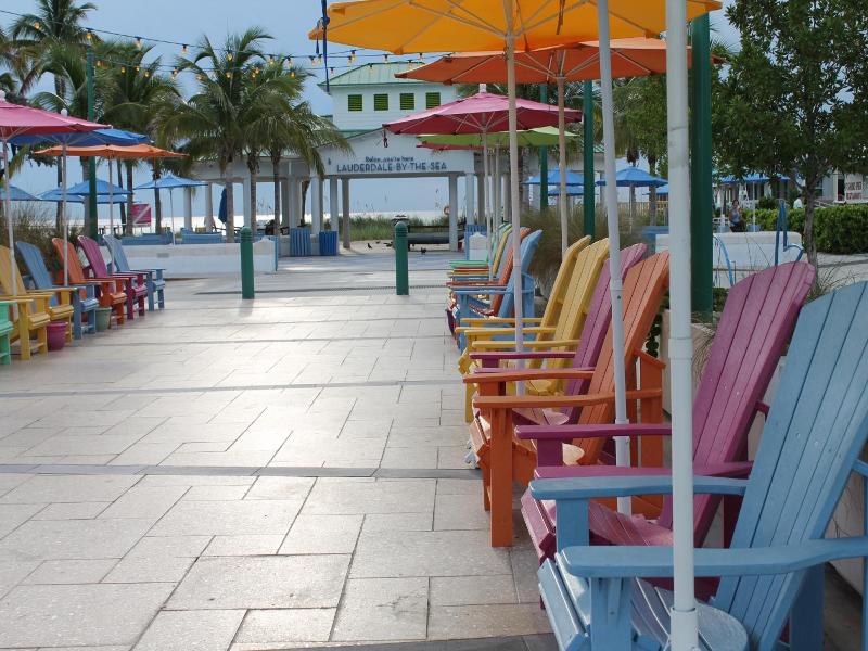 4145 By The Sea Inn Suites image