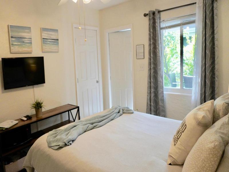 4145 By The Sea Inn Suites image
