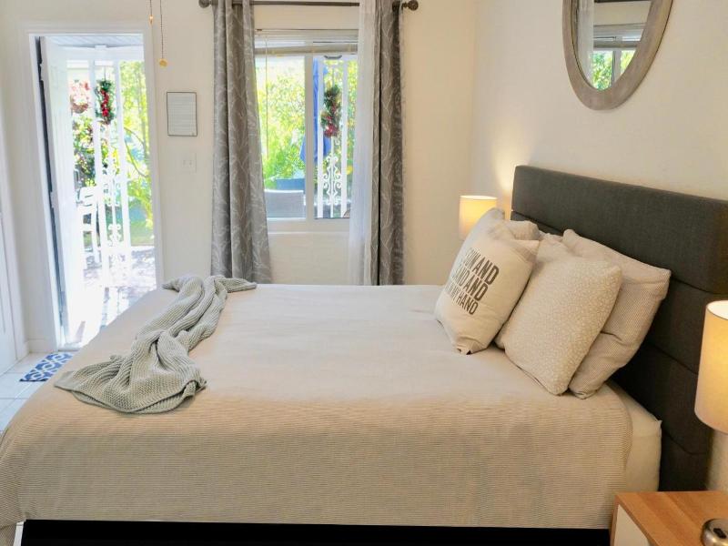 4145 By The Sea Inn Suites image