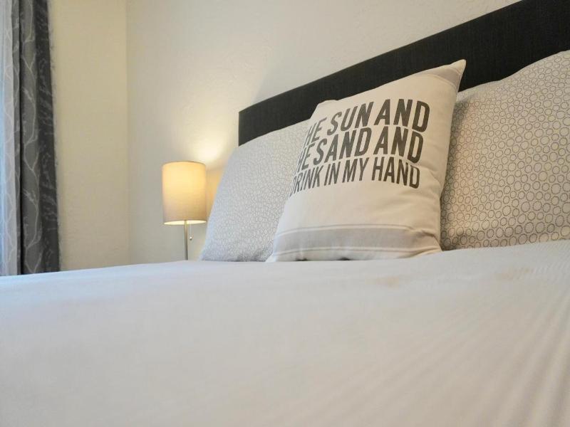 4145 By The Sea Inn Suites image