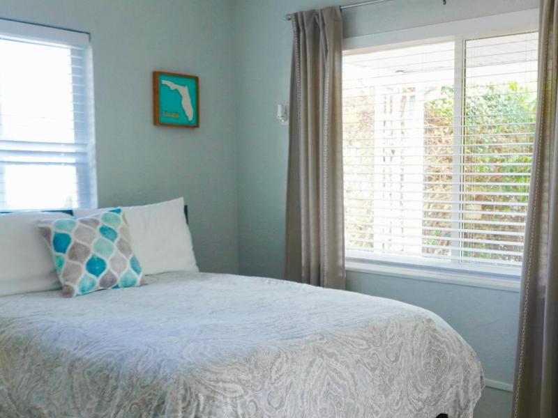 4145 By The Sea Inn Suites image