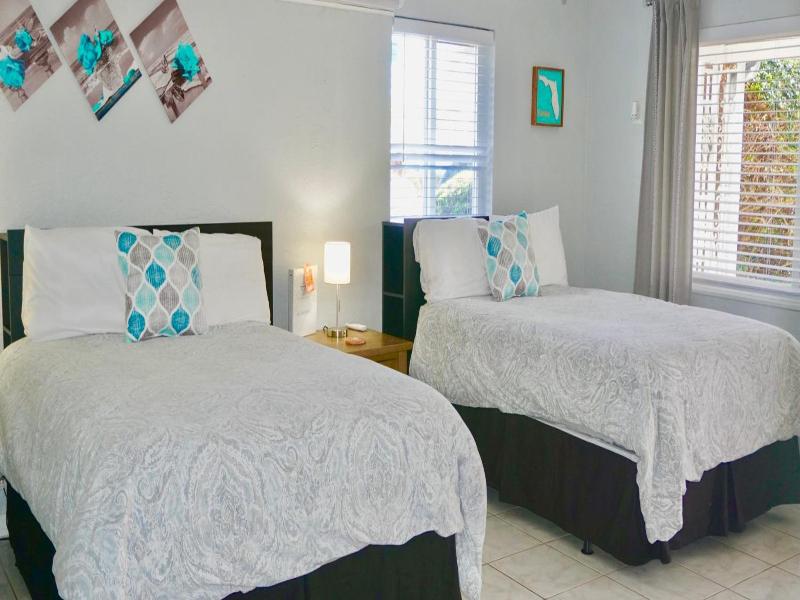 4145 By The Sea Inn Suites image
