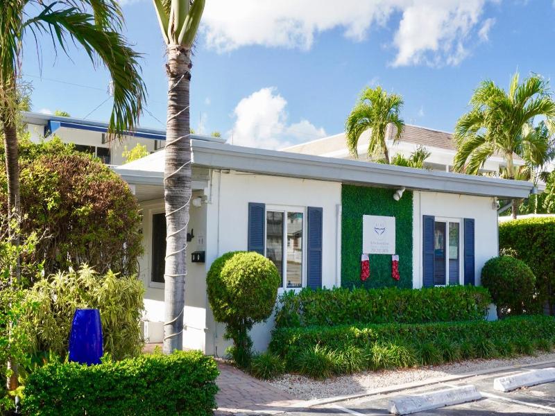 4145 By The Sea Inn Suites image