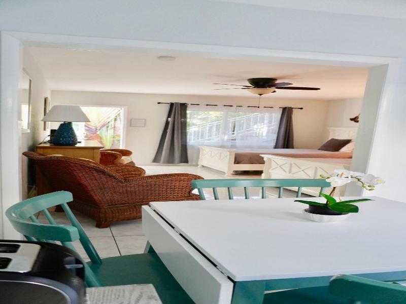 4145 By The Sea Inn Suites image