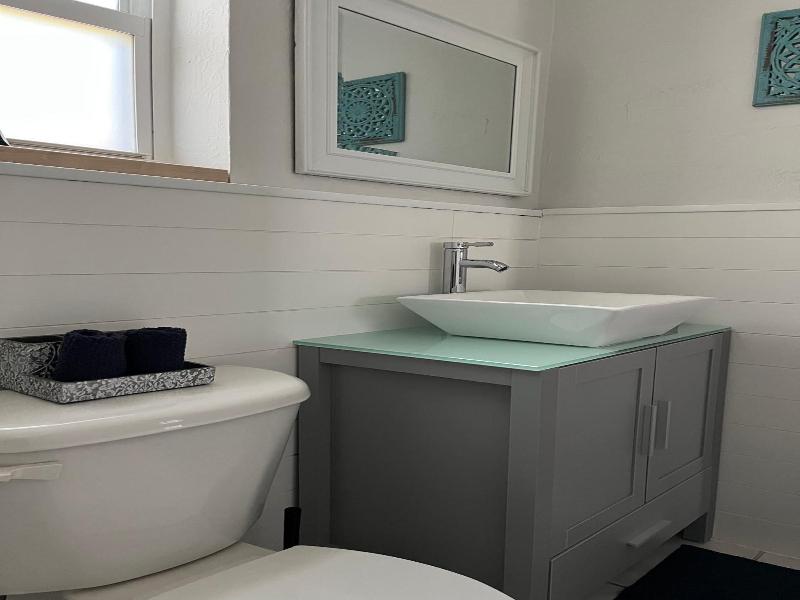 4145 By The Sea Inn Suites image