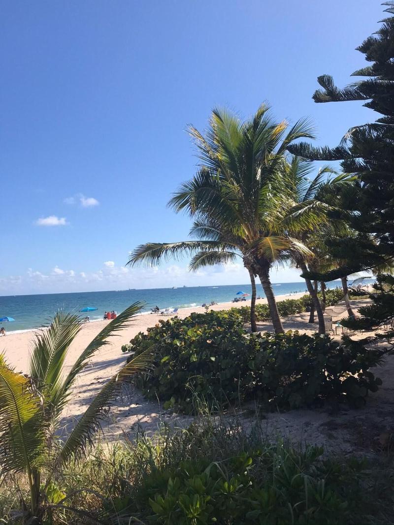 4145 By The Sea Inn Suites image
