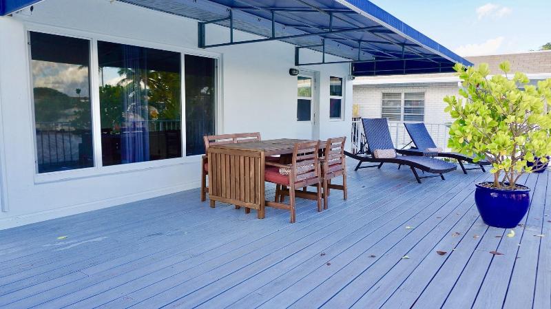 4145 By The Sea Inn Suites image